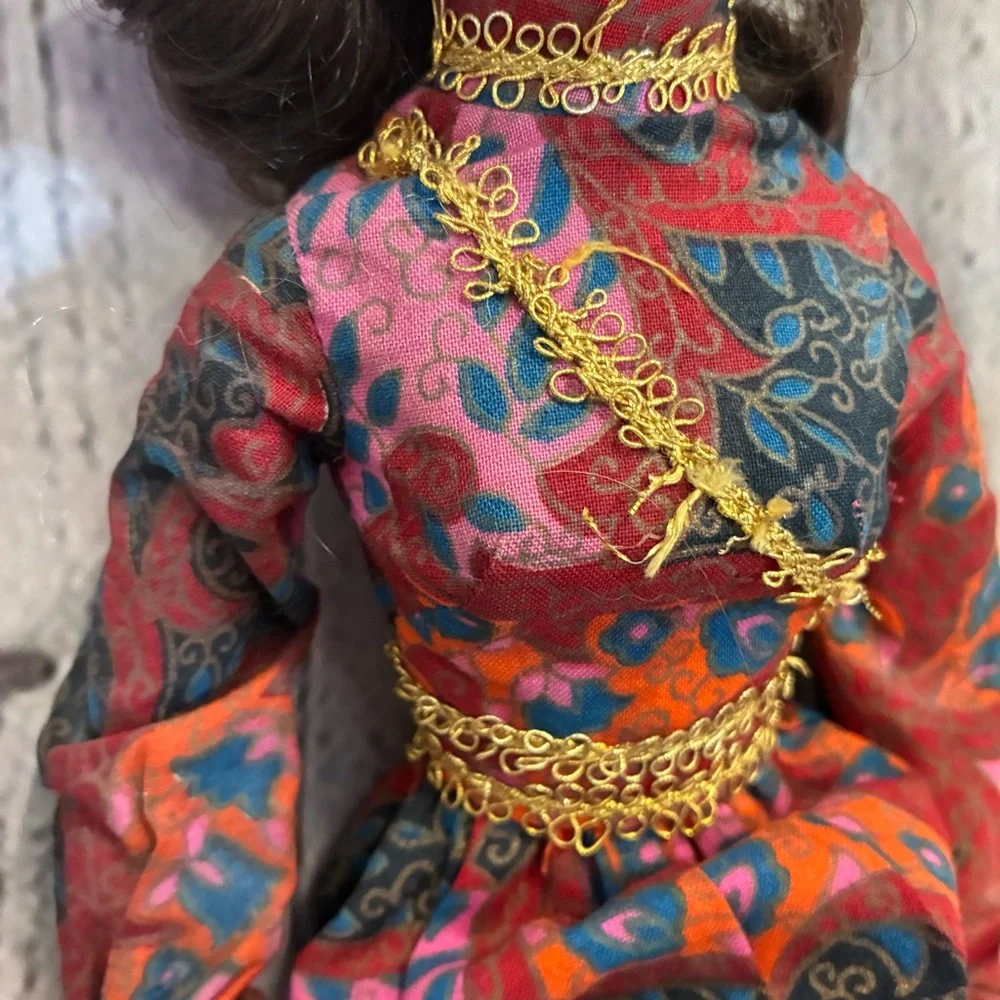 VINTAGE VINYL HARD PLASTIC DOLL 18 INCH HASBRO 1972 AIMEE SLEEP EYES DARK HAIR‎